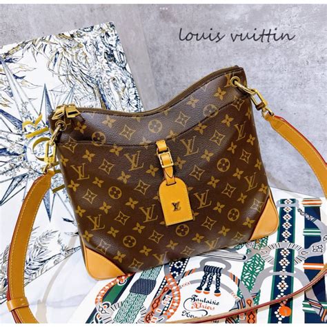 lv 方形 包|louis vuitton 包包指南.